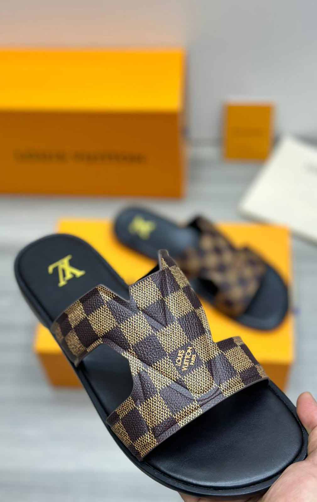 Luxury Leather Brown Vuitton Sandals SKU L-102