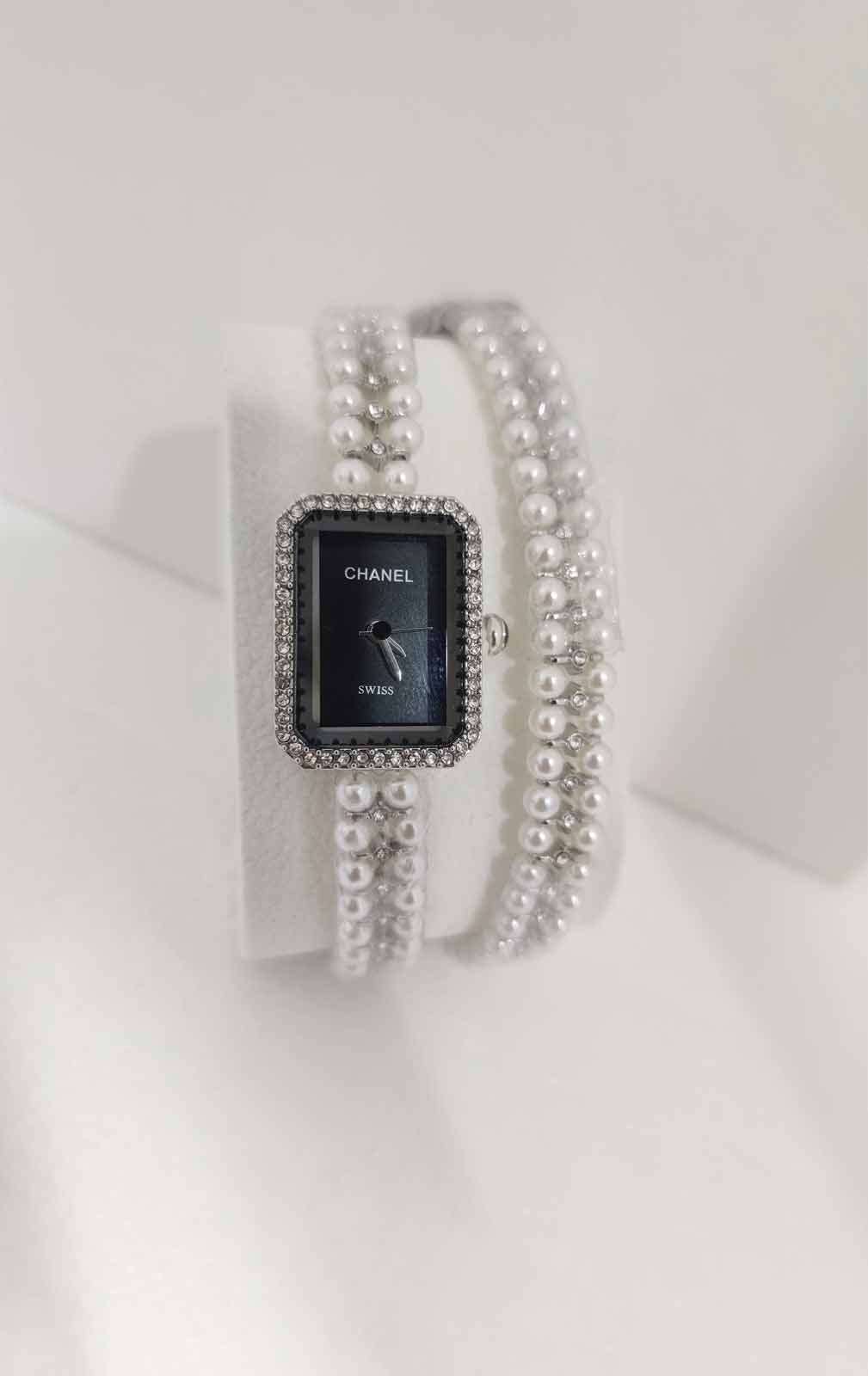 Black Dial Pearl Bracelet Watches-CH-I04