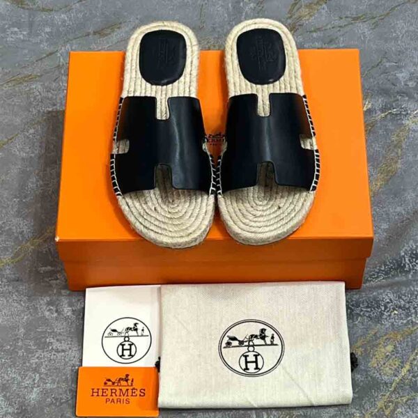Hermes Black Leather Antigua Sandals-HS-S-201